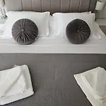 Leggero With Open Sea View