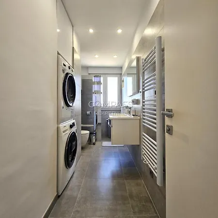 Apartman Leggero With Open Sea View Split