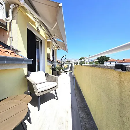 Leggero With Open Sea View Split