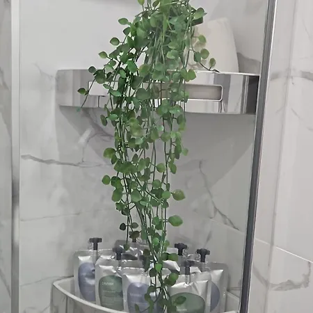 Leggero With Open Sea View Apartment